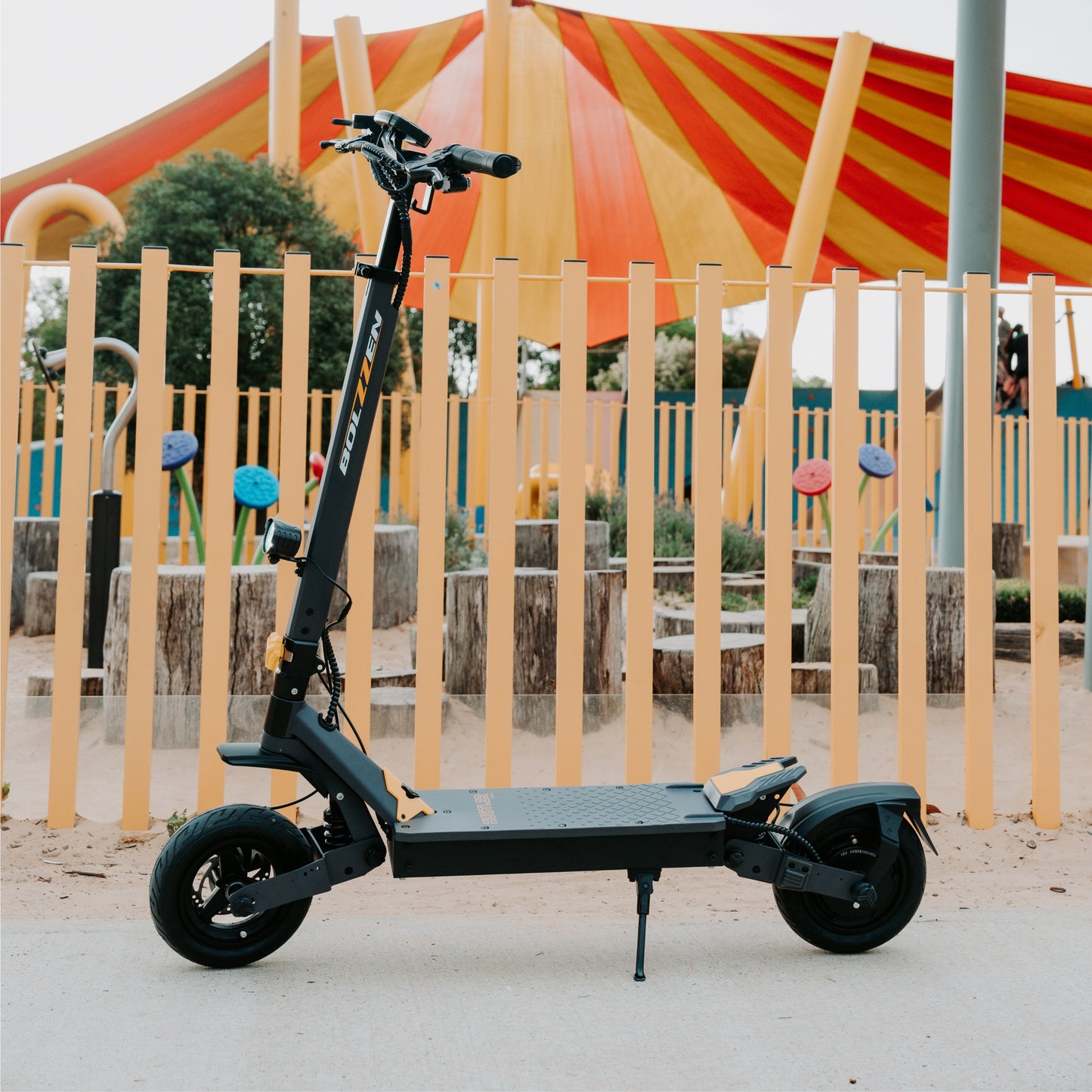 Bolzzen Hustler 4816 Performance Commuter E-Scooter