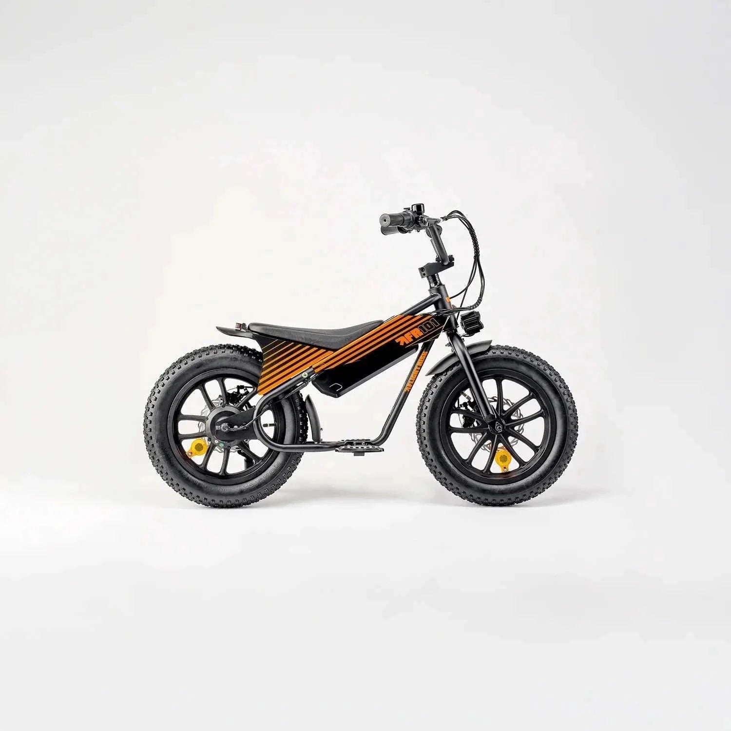 Flight Risk FR101 compact electric kids bike with 250W motor and disc brakes