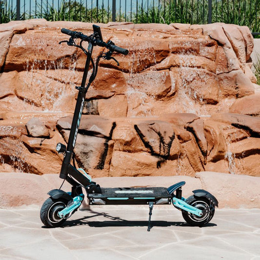 Bolzzen SuperStreet 4816 Dual Motor Performance Commuter E-Scooter