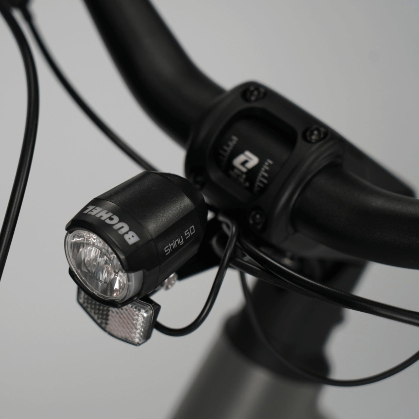 Smartmotion Xcapade Step-through e-bike with Dual Suspension